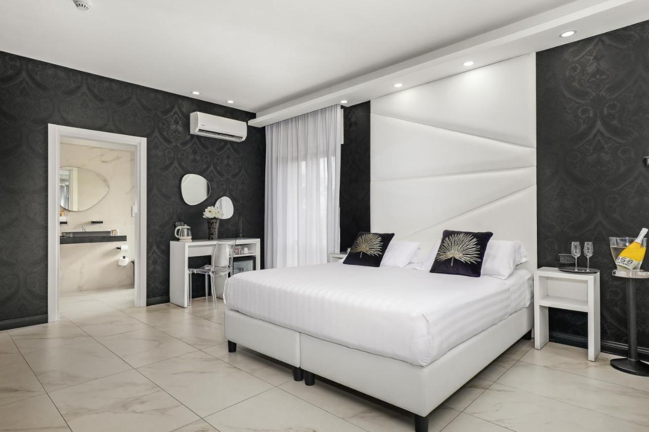 Reggia Suite Spa Hotel Caserta Exterior photo